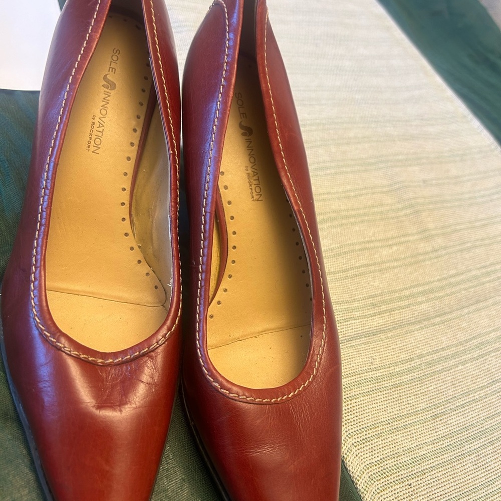 Rockport Women's Burgundy Heels